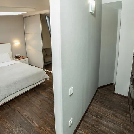 Apart Hotel Kvartira 1 Одесса Экстерьер фото