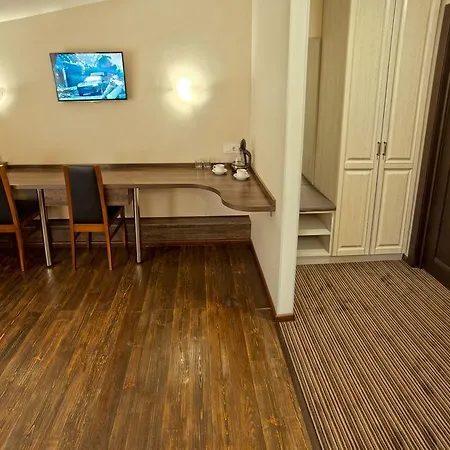 Apart Hotel Kvartira 1 Одесса Экстерьер фото